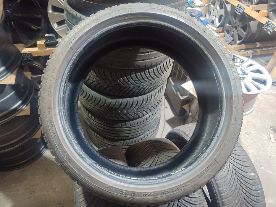 Резина всесезонна 225.40.19