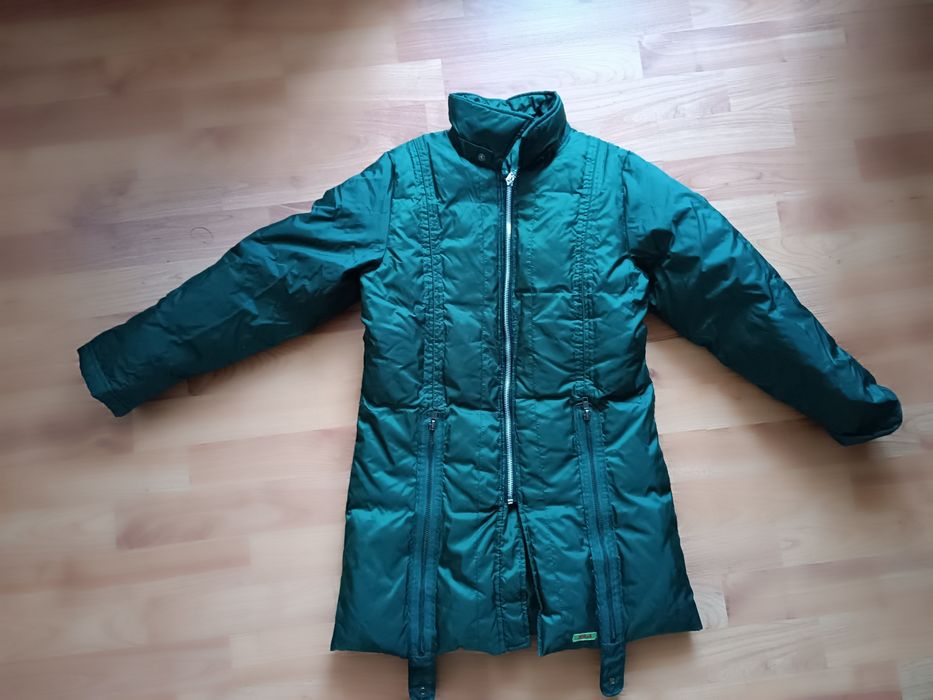 Пуховик на дівчинку