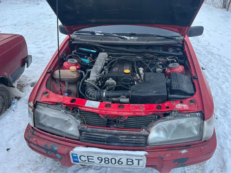 Продам Форд сієра 2.0 можливий обмін машина на ходу