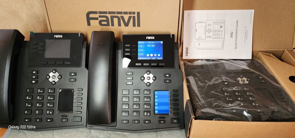 Профессиональный IP-телефон Fanvil X4U