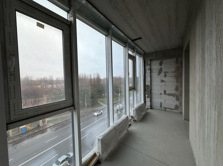 Продам 3к 81м в ЖК 5 Континент