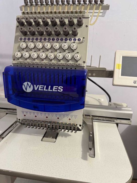 Вышивальна машина Velles VE19C-TS ідеальний стан