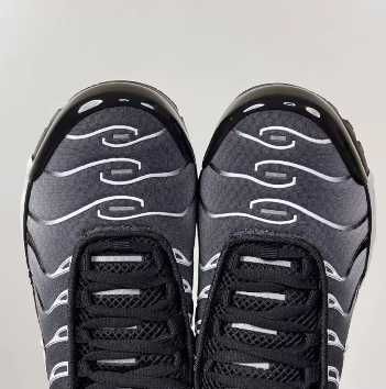 Nike Air Max TN Plus Black Silver White R.41
