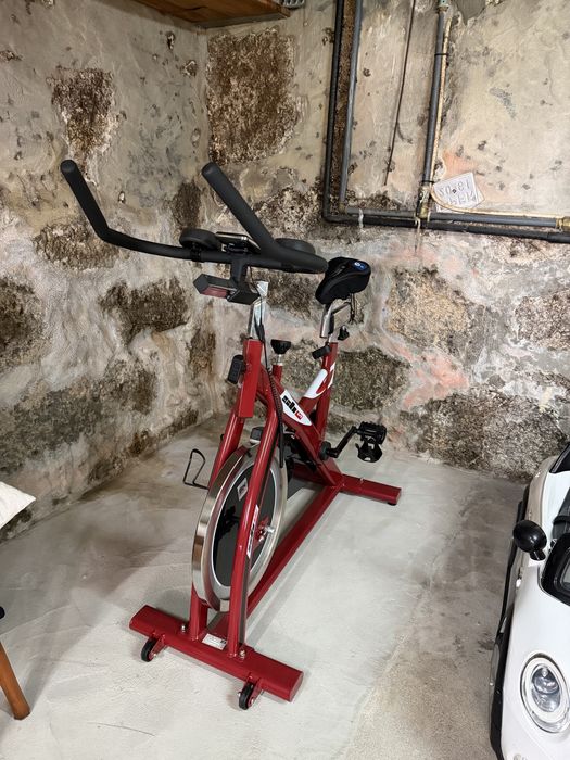 Bicicleta de Ciclismo Indoor BH Fitness SB1.4