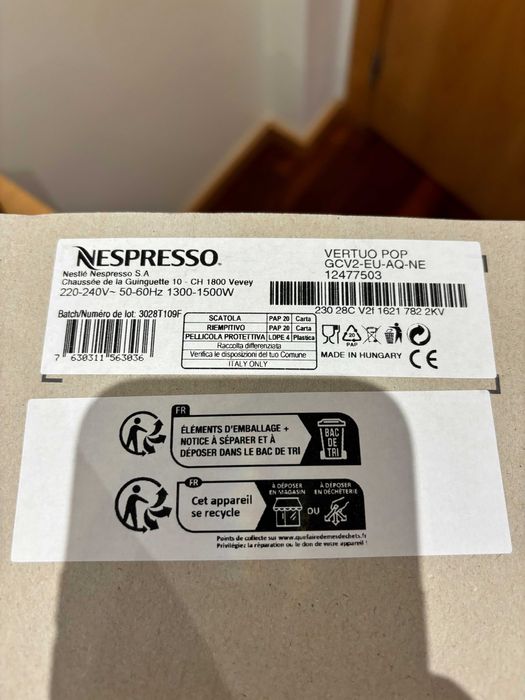 Máquina de café Vertuo Pop  Nespresso