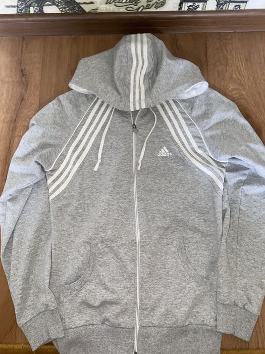 Зіпка Adidas