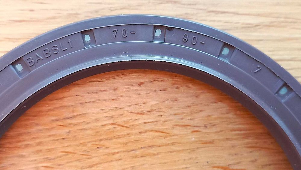 Сальник коленвала, ВАЗ  классика,  Sens, Таврия, 70х90х7  FREUDENBERG