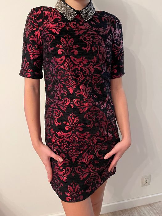 XS 34 Astrid Black Label sukienka z kołnierzykiem