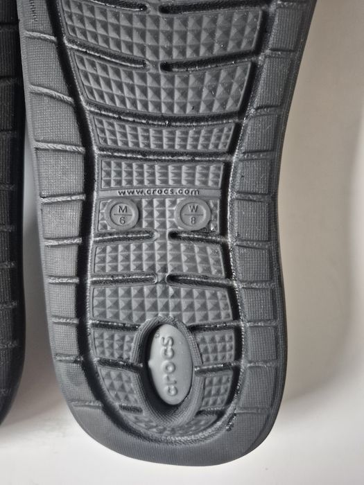 Klapki damskie marki Crocs