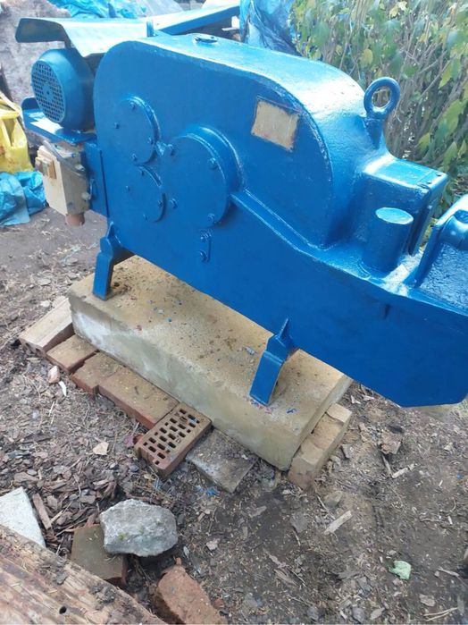 Nożyce mechaniczne gilotyna do prętow