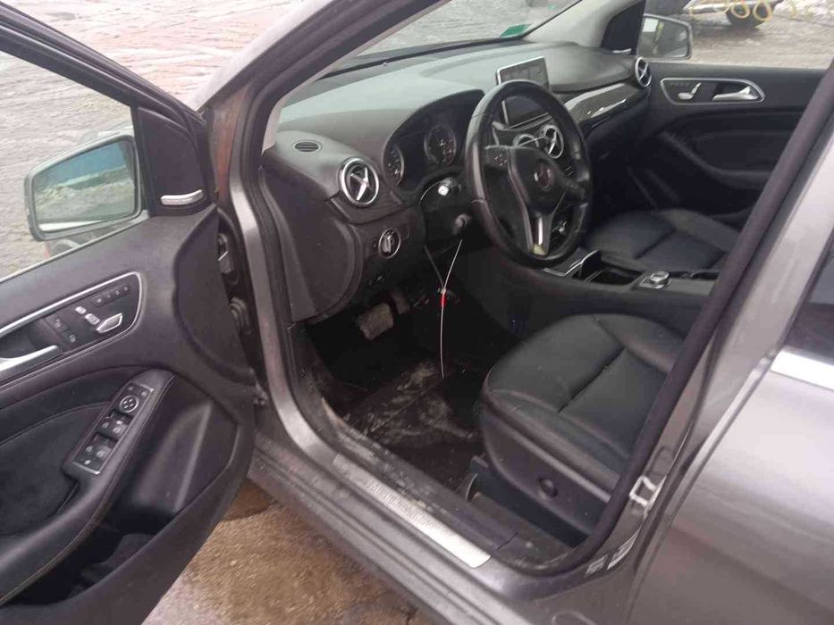 Розборка Мерседес Б класс Електро Mersedes B Electric w246