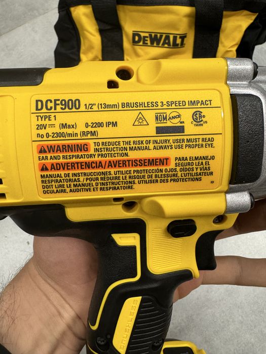 Потужний безщітковий гайковерт Dewalt DCF900 20v 1/2. 1900Нм. USA