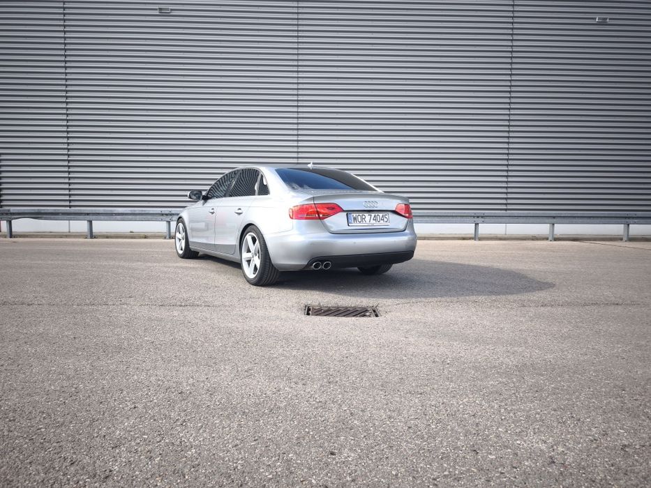 Audi a4b8  2.0 TDI