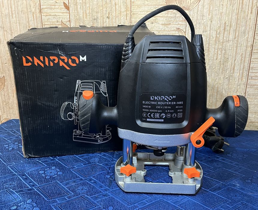 Dnipro-M ER-148S Фрезер 1400Вт Комплект