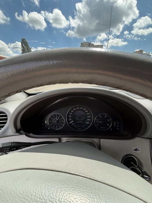 Mercedes-Benz CLK-Class 2003 VIN WDB2093161F092614 фото оголошення 6 з 14