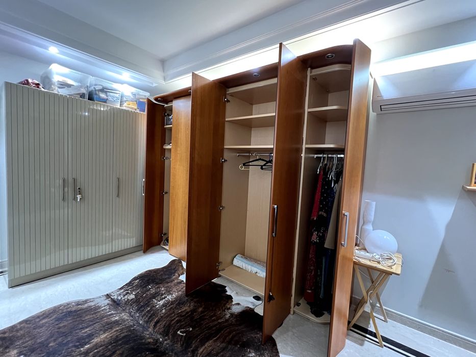 Guarda-roupa em cherry wood