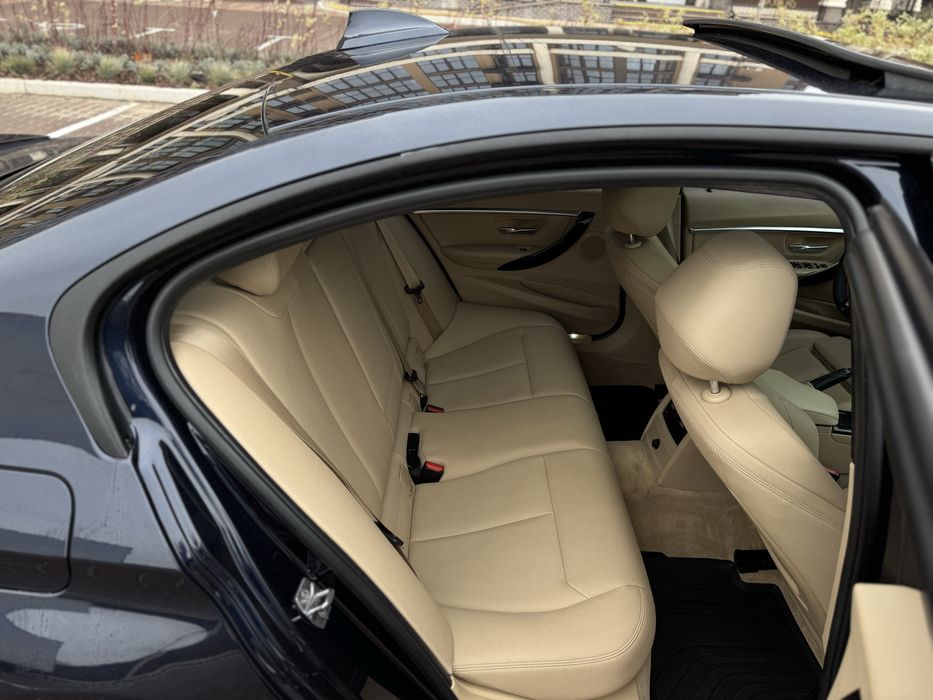 BMW 3 F30 2016 рік