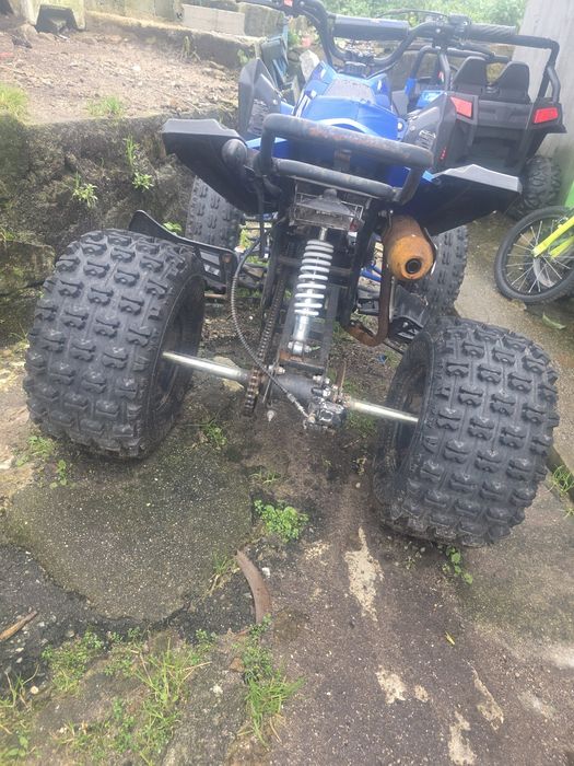 Mota 4  uma 125 azul