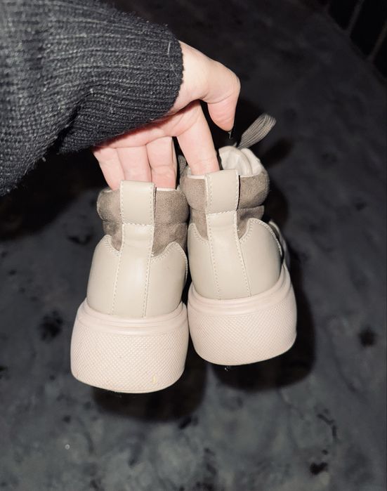 Жіночі ботинки демісезон, 36-37 розмір