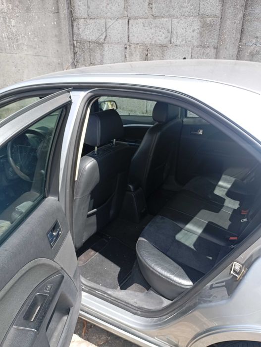 Ford Mondeo 2000514773850302730244
