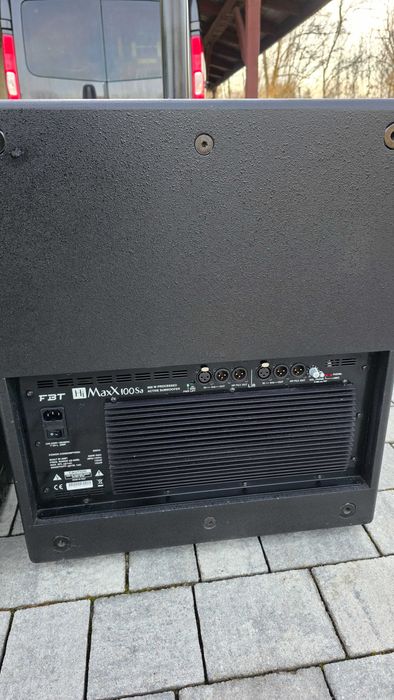 Sprzedam subwoofer aktywny FBT HiMaxx 100SA 2 szt.+ sztyce + pokrowce