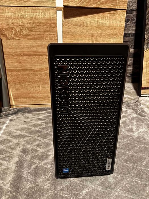 Lenovo Legion T5 i7-13700F/32GB/1TB/Win11 RTX4070T1