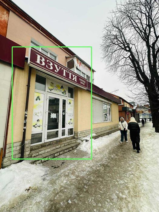 РИНОК 36м2 Здам ФАСАДНЕ приміщення з ХОРОШИМ Трафіком біля ЗУПИНКИ