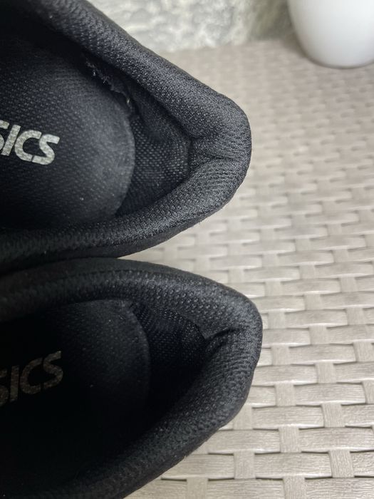 ASICS Tartherzeal 6 кроссовки 43 размер спортивные черные