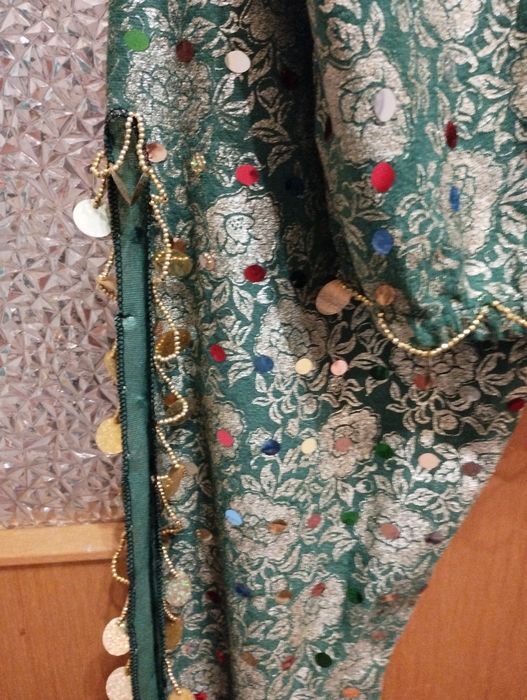 Восточный костюм  для танца или представления