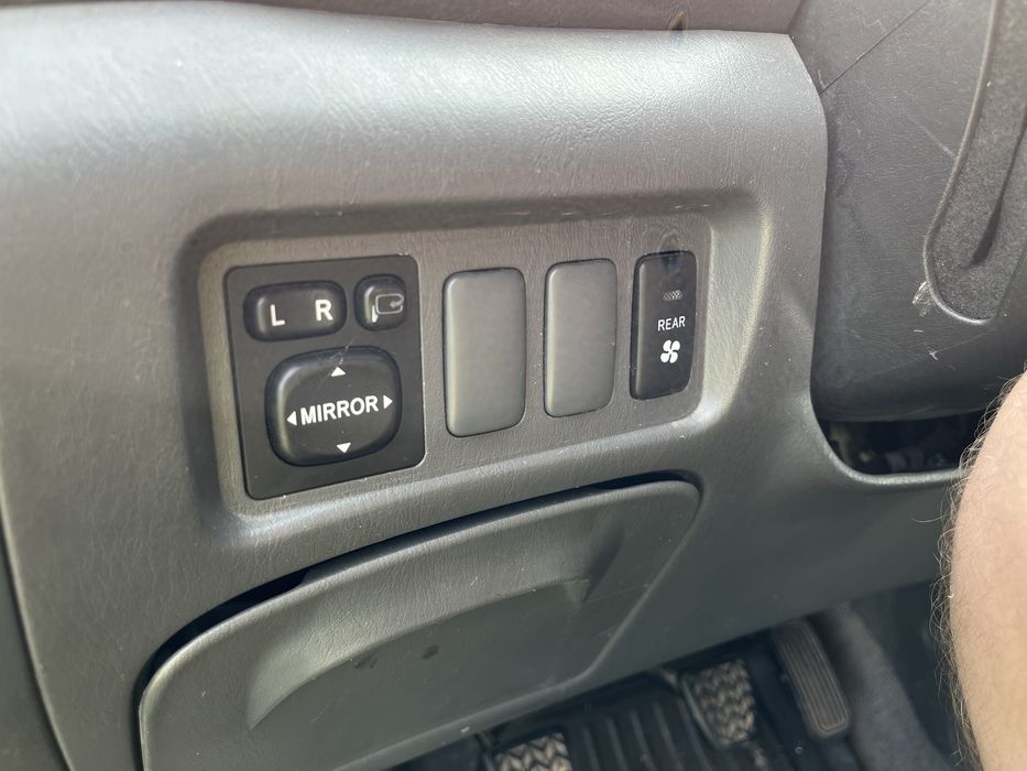 Тойота Превія toyota previa