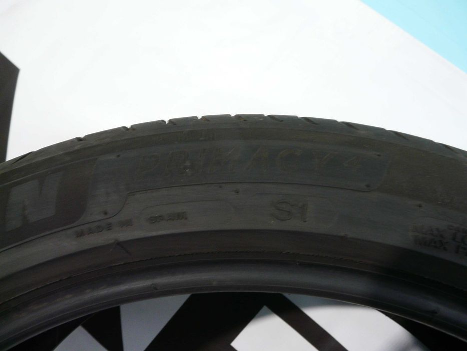 Opony letnie x2 235/45R20 Michelin #H059