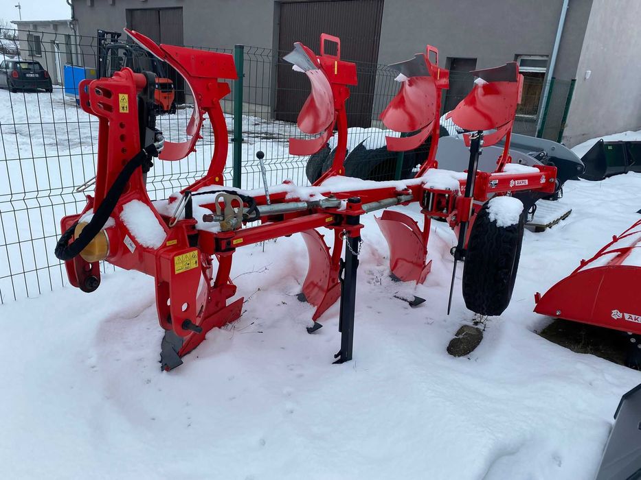 Pług obracalny AKPIL KM80 4(3+1)