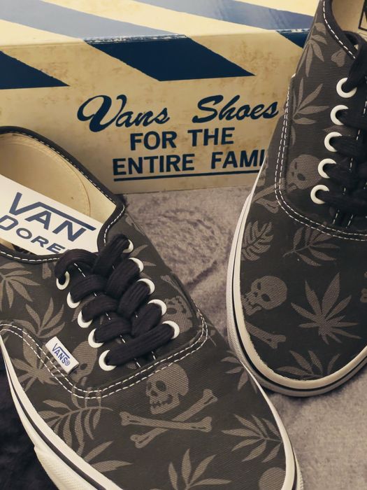 Vans Doren - Black Aloha Skull - novas