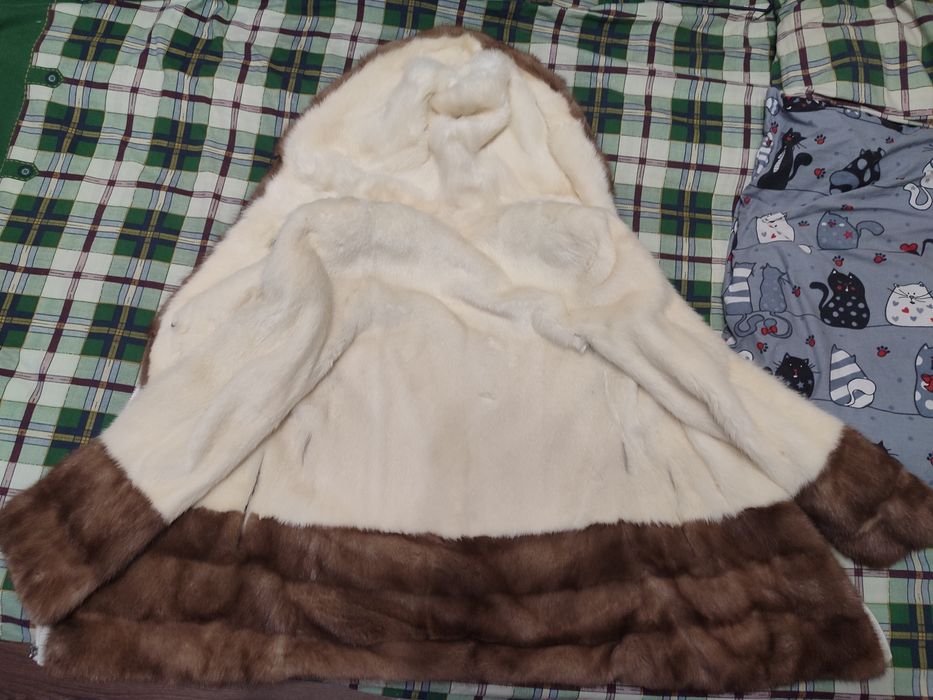 Продам норковую шубу