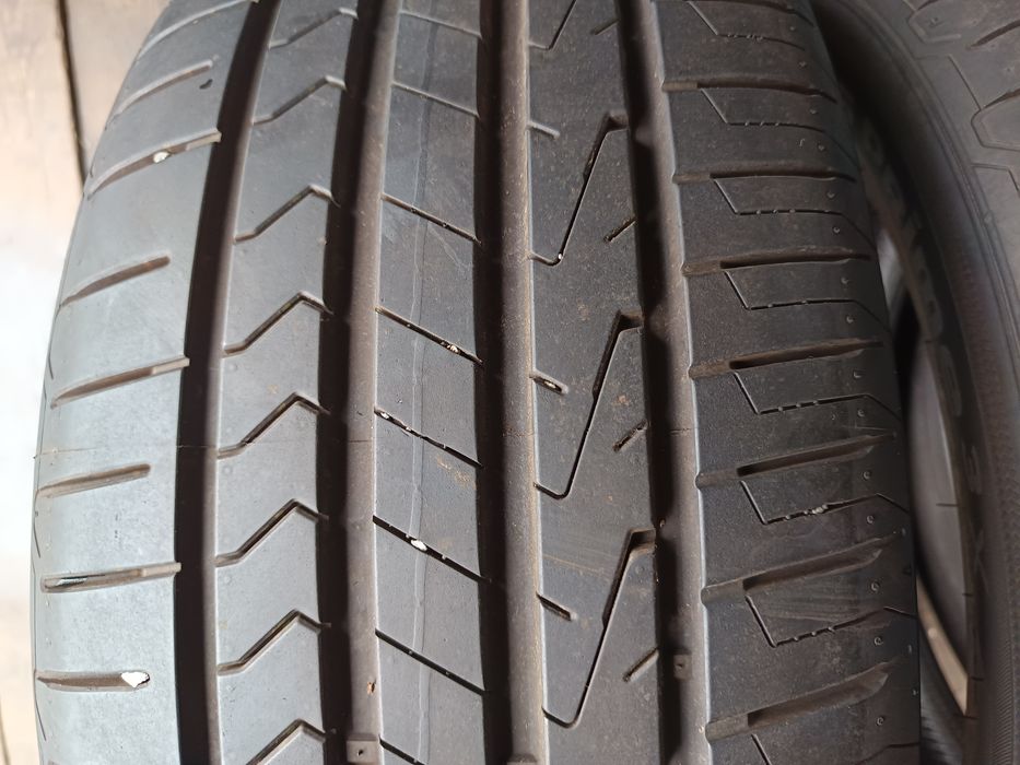 Opony 235/55 R18 super stan