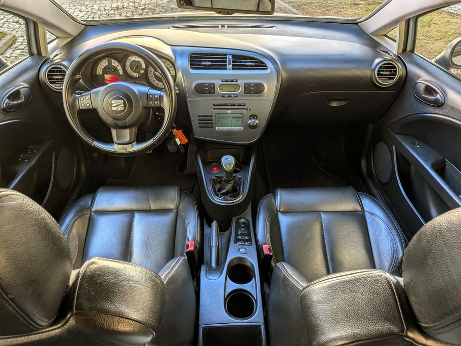 Seat Leon FR 2.0Tdi 170cv (selo antigo) — photo 5