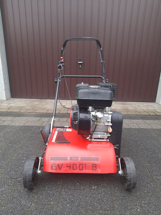 Wertykulator, areator GÜDE z silnikiem spalinowym