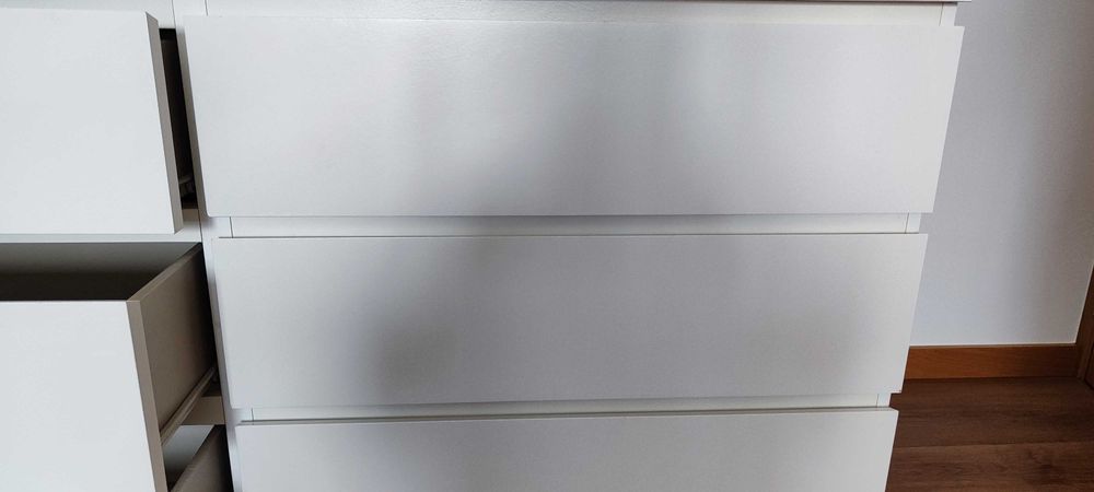 Cômoda IKEA 6 gavetões
