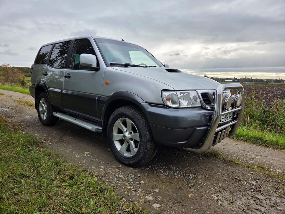 Nissan Terrano II
