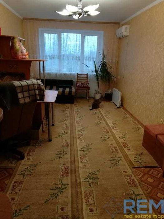 Продам  велику квартиру з ремонтом!