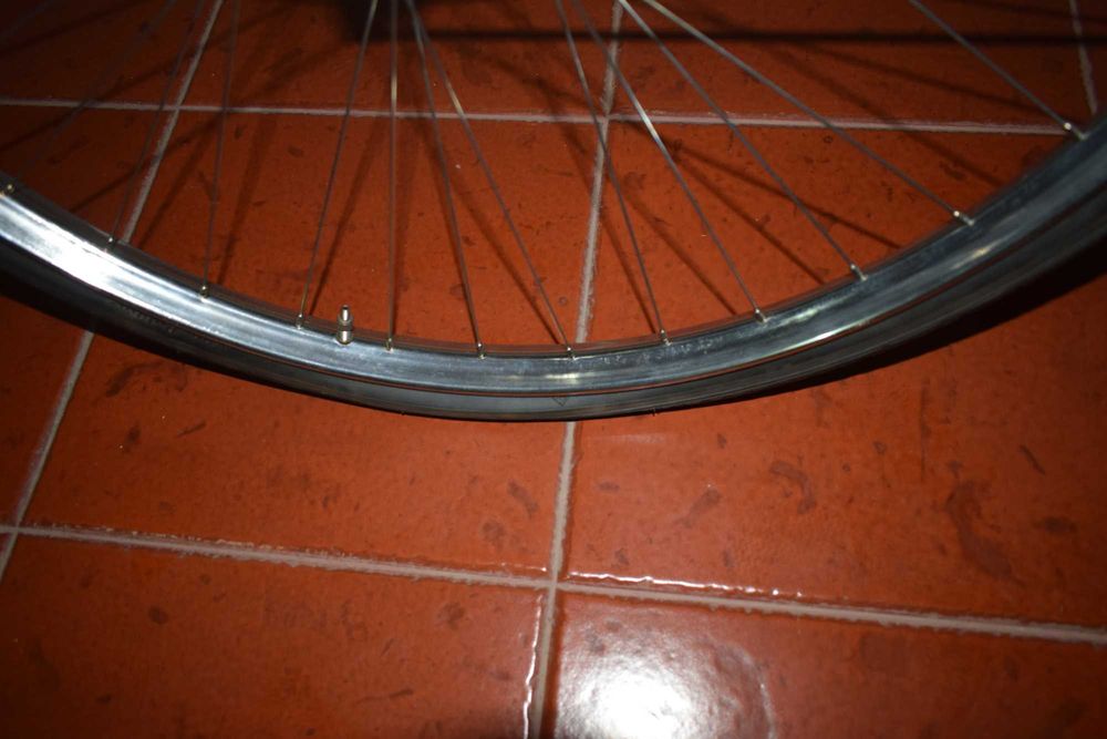 Bicicleta pasteleira restaurada roda 28