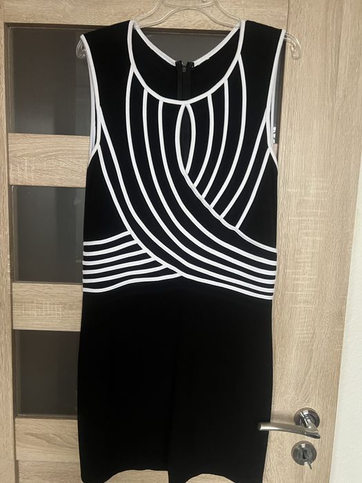 Sukienka  rozmiar uniwersalny  !!!