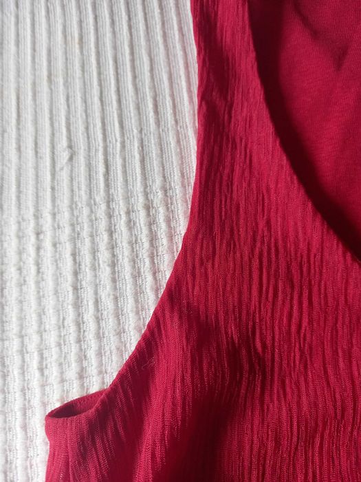 Blusa Mango, XS, vermelha (Portes incluídos)