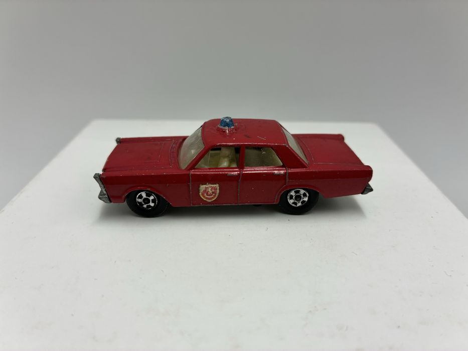 Matchbox Lesney Ford Galaxie no 59 Fire Chief Car
