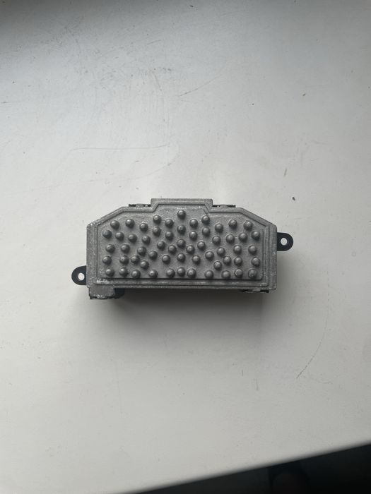 Резистор електровентилятора luzan lfr 1810