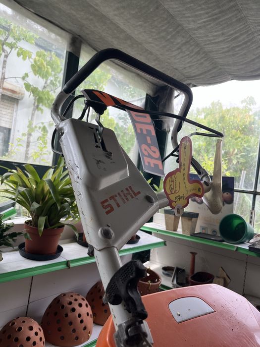 Corta relvas profissional Still RM 650 T