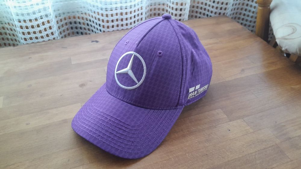 Бейсболка Mercedes AMG Petronas F1 2023 Team Lewis Hamilton Driver 
Оригінальна колекція Mercedes-Benz