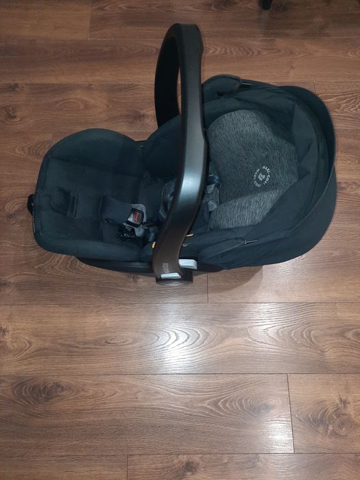 Maxi cosi 1-13 kg fotelik do samochodu, stan idealny