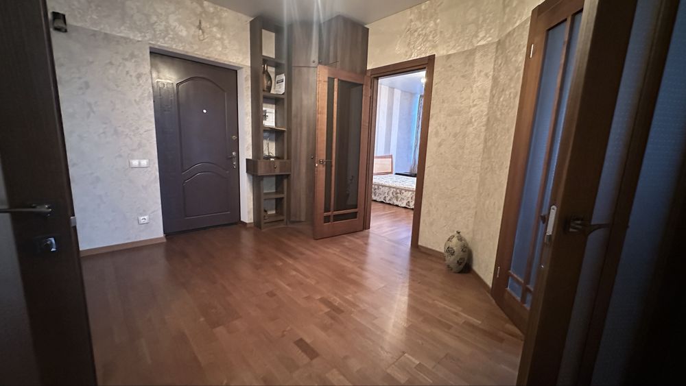 2 ком 75 кв.Жк Люксенбург Розумовского