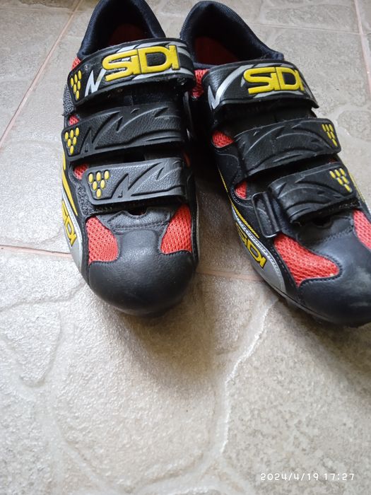 Бууи для футболу